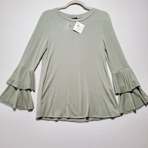Beau Tissu Womens Sweater Size Medium Ruffle Sleeve Sweater‎ Sage Green BOHO